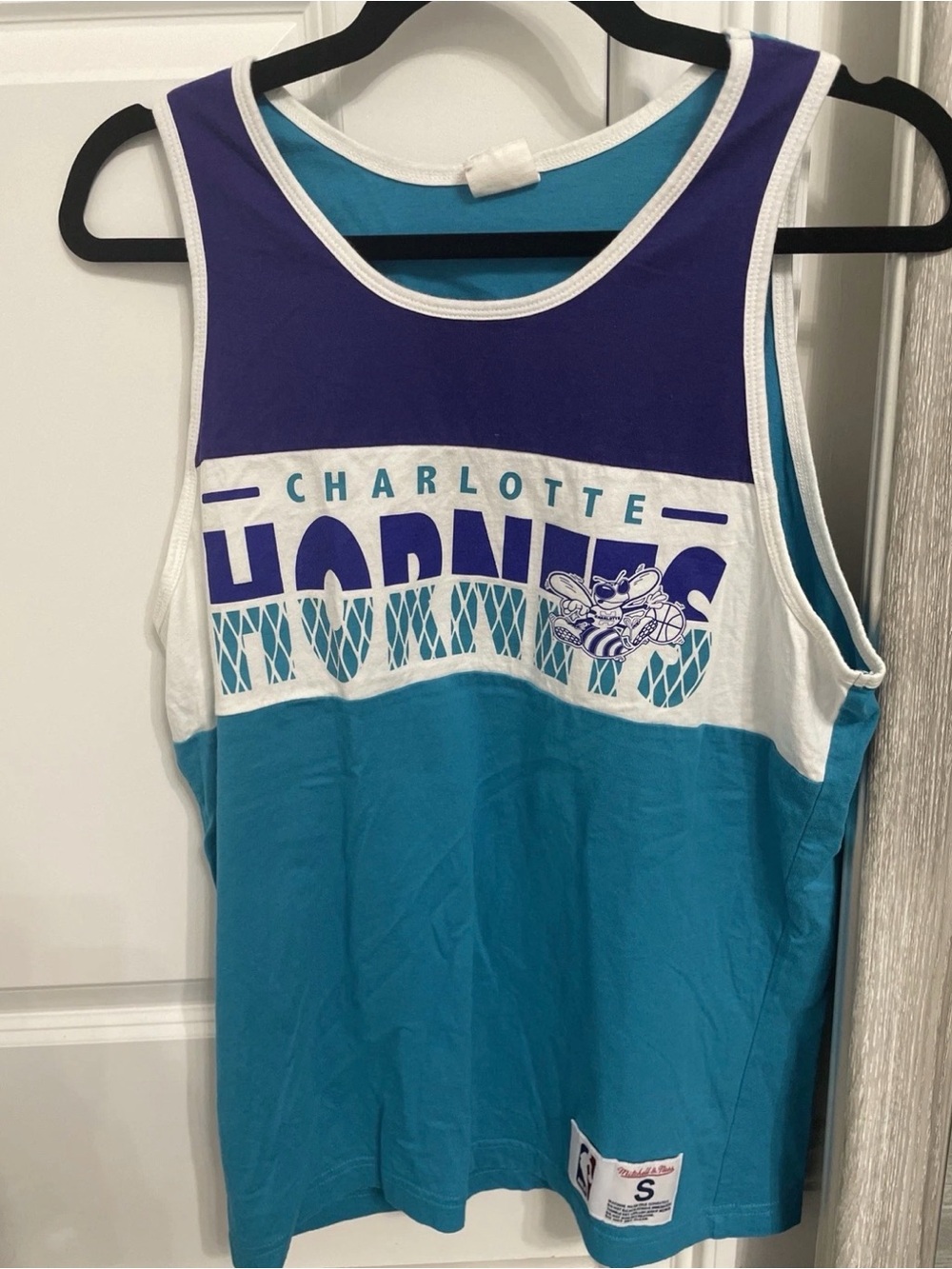 Mitchell & Ness Charlotte Hornets Tank Top (Size Small)